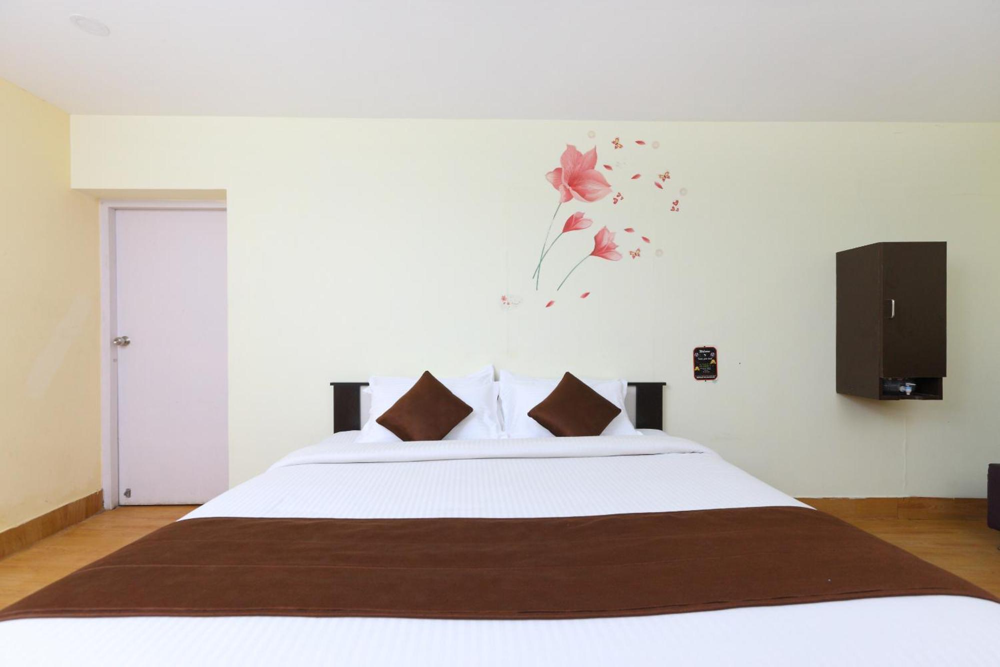 Hotel O India Gate Par View Ченай Екстериор снимка